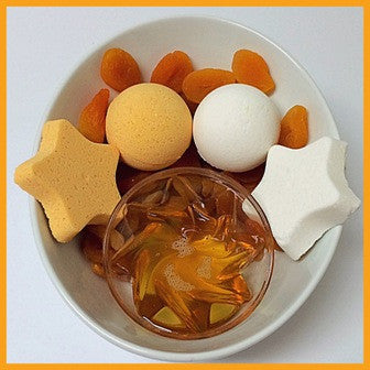 APRICOT & HONEY, BATH BOMB BLING FOR MEN - Jewelry Jar Candles