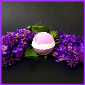 MYSTIC LILAC SHOWER STEAMERS & BATH BOMBS FOR WOMEN